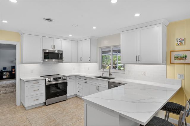 547 E Causeway Boulevard, Vero Beach, FL 32963