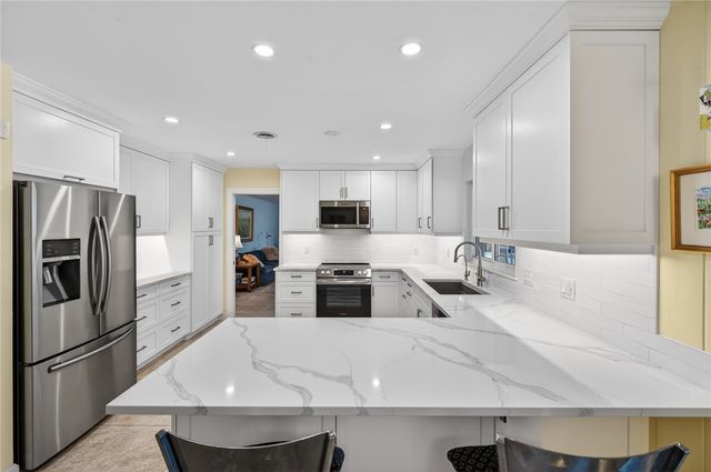 547 E Causeway Boulevard, Vero Beach, FL 32963