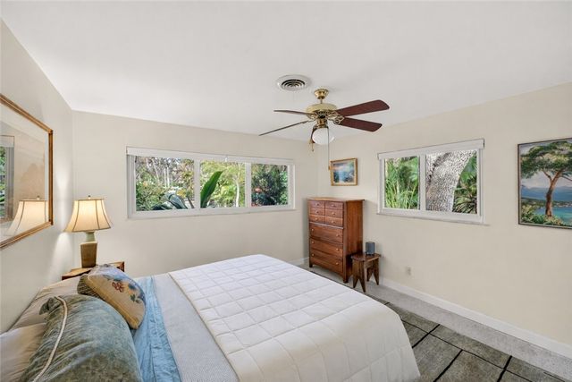 547 E Causeway Boulevard, Vero Beach, FL 32963