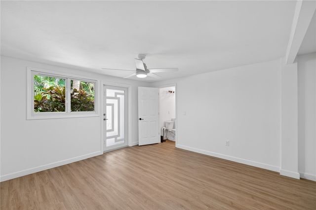 547 E Causeway Boulevard, Vero Beach, FL 32963