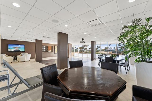 2000 S Ocean Boulevard 10h, Boca Raton, FL 33432