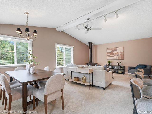 910 Virginia Street, Plymouth, MI 48170