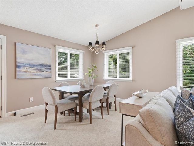 910 Virginia Street, Plymouth, MI 48170