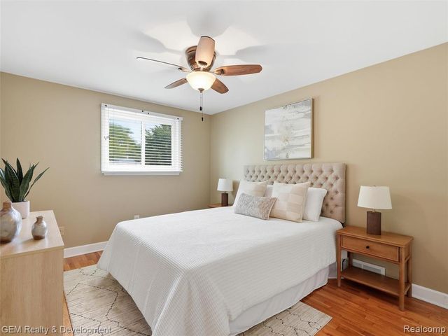 910 Virginia Street, Plymouth, MI 48170