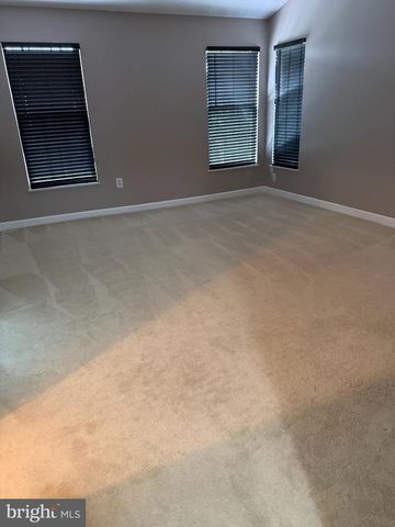 6321 CIDER BARREL CIR, Centreville, VA 20121