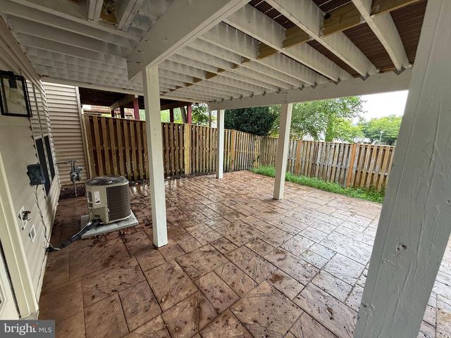 6321 CIDER BARREL CIR, Centreville, VA 20121