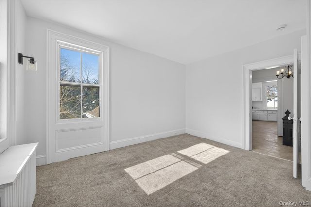 4 Parkview Terrace 2, Huntington, NY 11743