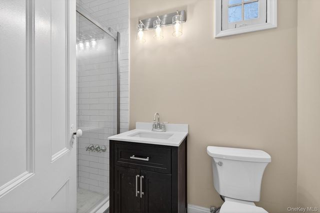 4 Parkview Terrace 2, Huntington, NY 11743