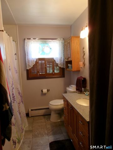 95 Linwood Street, Milford, CT 06461