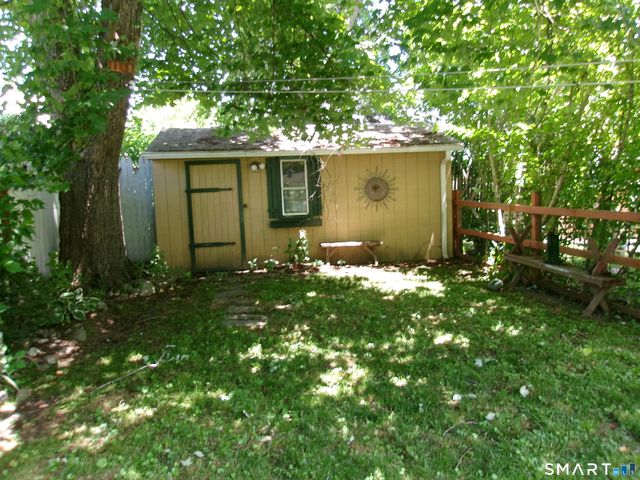 95 Linwood Street, Milford, CT 06461