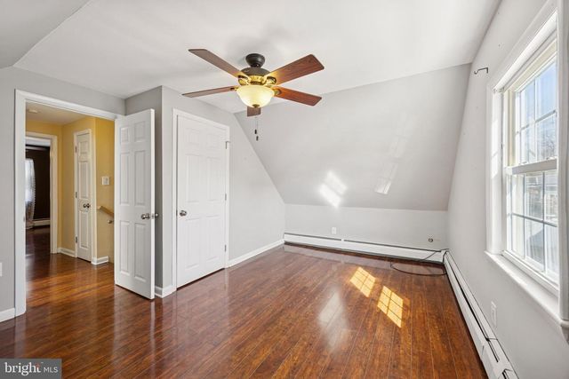 131 IVY HILL RD, Levittown, PA 19057