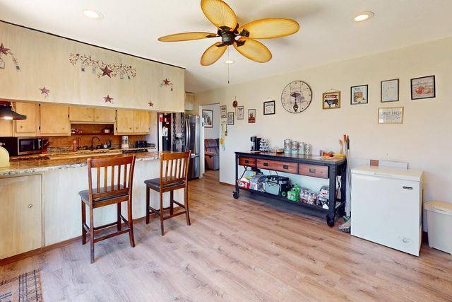 5912 Grove Ave, Marysville, CA 95901