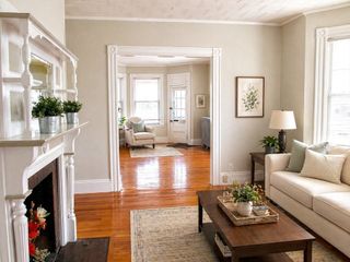 5 Abbott 2, Wellesley, MA 02482