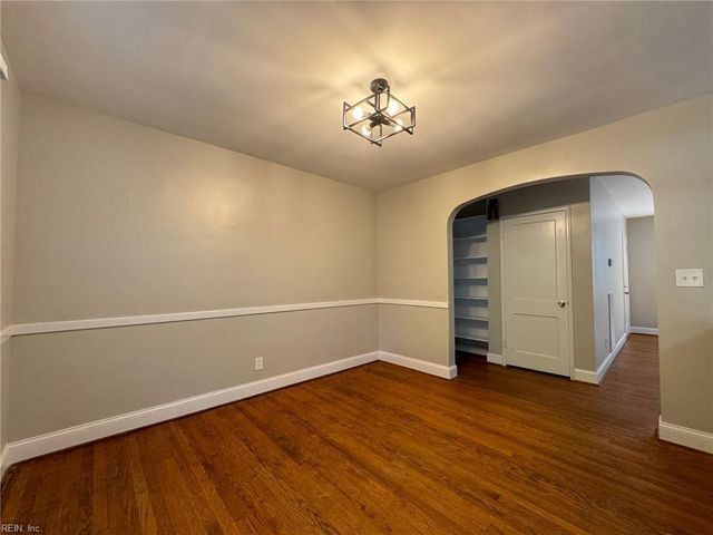 216 Glen Echo DR # 1, Norfolk, VA 23505