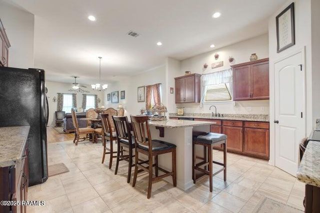 512 Elwick Drive, Lafayette, LA 70507