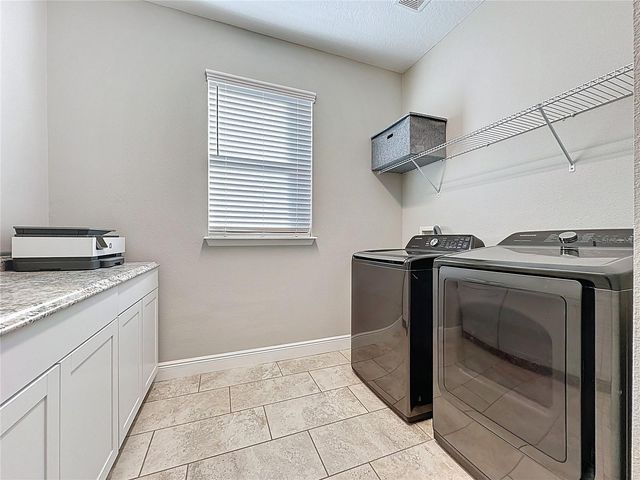 115 SILVER MAPLE ROAD, Groveland, FL 34736