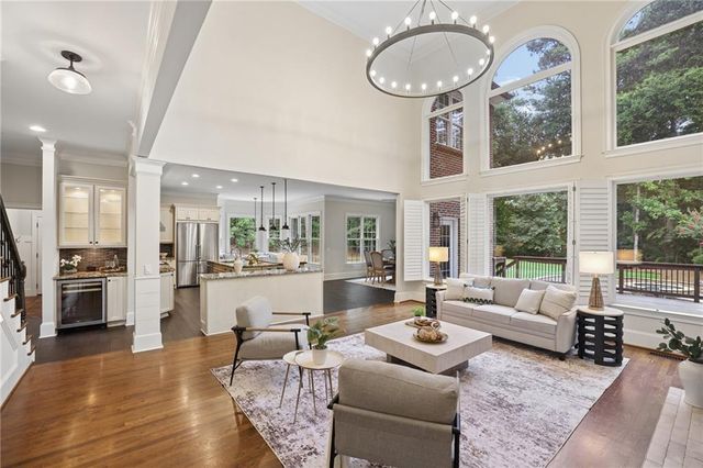 720 Lake Mist Cove, Alpharetta, GA 30004