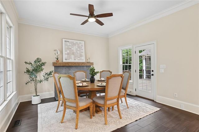 720 Lake Mist Cove, Alpharetta, GA 30004