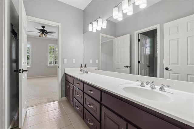 720 Lake Mist Cove, Alpharetta, GA 30004