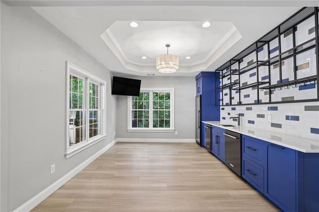 720 Lake Mist Cove, Alpharetta, GA 30004