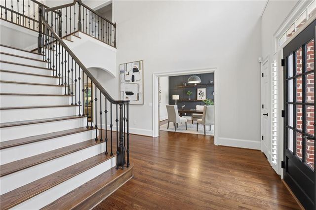 720 Lake Mist Cove, Alpharetta, GA 30004