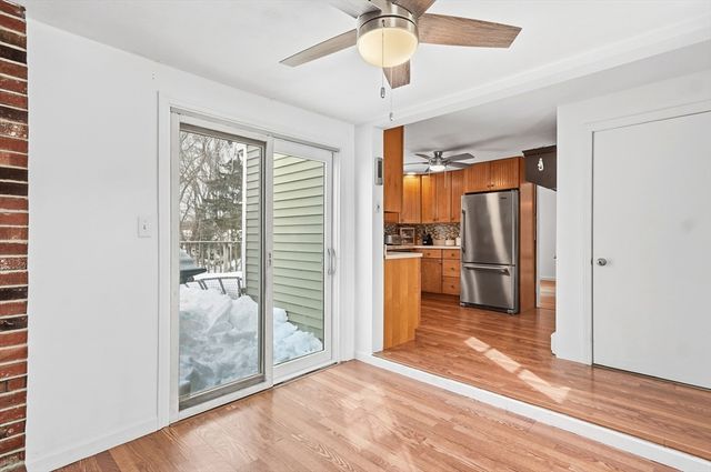 40 Linwood Street, Chelmsford, MA 01824