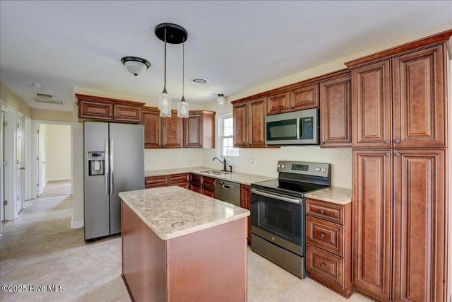 113 N First Avenue, New Bern, NC 28560