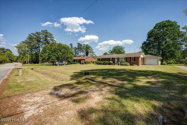 113 N First Avenue, New Bern, NC 28560