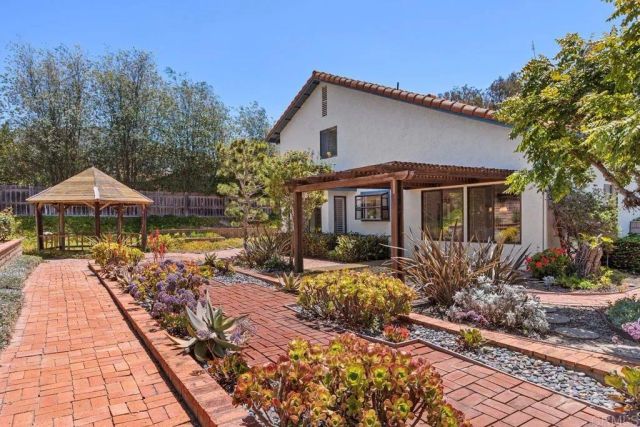 9154 Cadley Court, San Diego, CA 92129