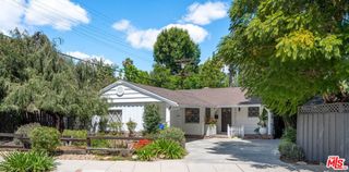 22217 Ybarra Road, Woodland Hills (los Angeles), CA 91364