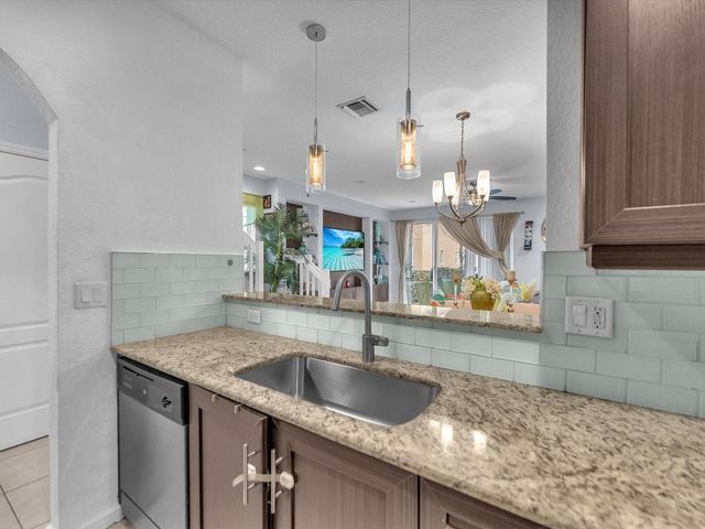 5824 Monterra Club Drive 5824, Lake Worth, FL 33463