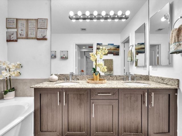 5824 Monterra Club Drive 5824, Lake Worth, FL 33463