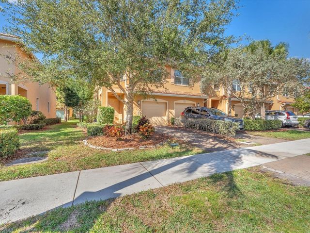 5824 Monterra Club Drive 5824, Lake Worth, FL 33463