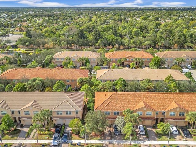 5824 Monterra Club Drive 5824, Lake Worth, FL 33463