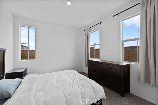 16667 Snowdrop 2, Fontana, CA 92336