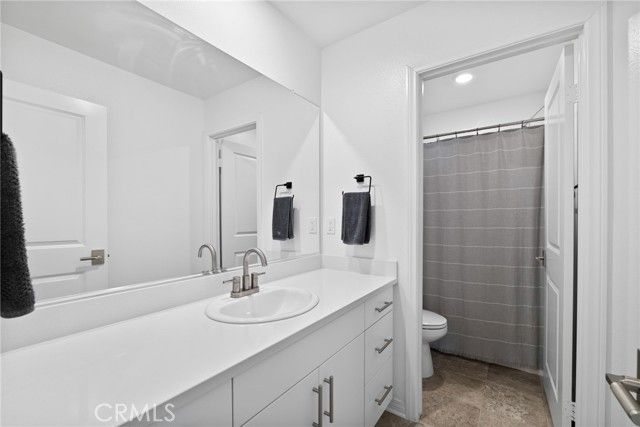 16667 Snowdrop 2, Fontana, CA 92336