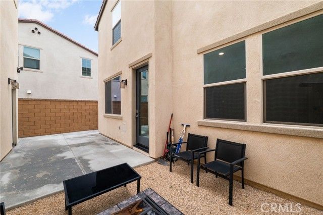 16667 Snowdrop 2, Fontana, CA 92336
