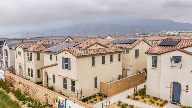 16667 Snowdrop 2, Fontana, CA 92336