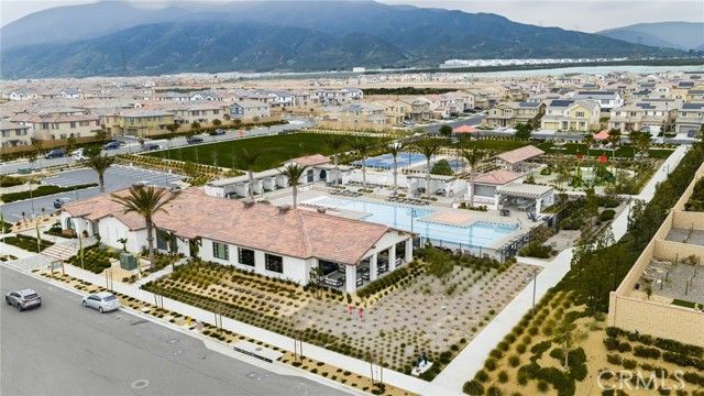 16667 Snowdrop 2, Fontana, CA 92336