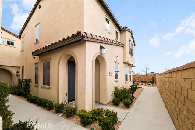 16667 Snowdrop 2, Fontana, CA 92336