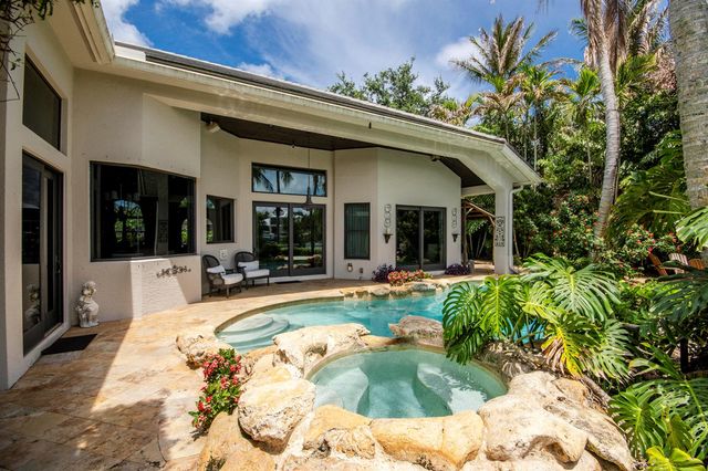 19028 SE Windward Island Lane, Jupiter, FL 33458
