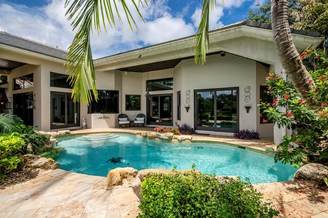 19028 SE Windward Island Lane, Jupiter, FL 33458