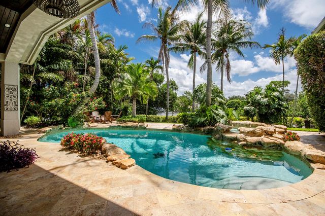 19028 SE Windward Island Lane, Jupiter, FL 33458