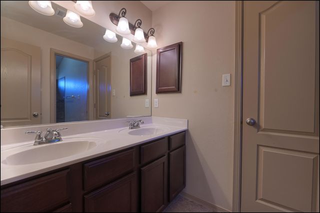 11132 BULLSEYE Street, El Paso, TX 79934