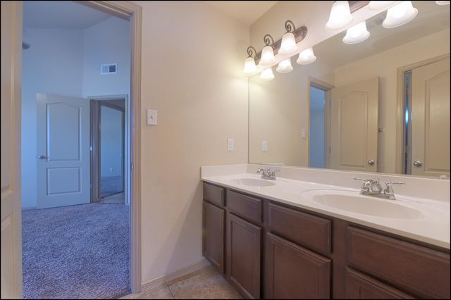 11132 BULLSEYE Street, El Paso, TX 79934