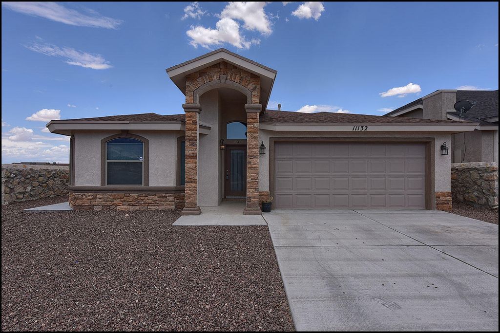 11132 BULLSEYE Street, El Paso, TX 79934