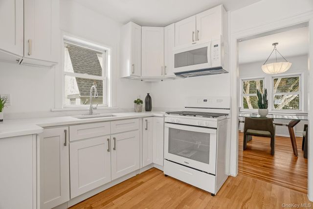 4 Pine Brook Drive, Larchmont, NY 10538