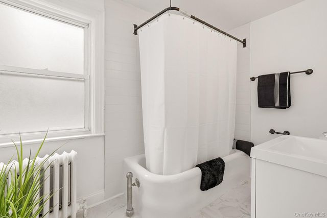 4 Pine Brook Drive, Larchmont, NY 10538