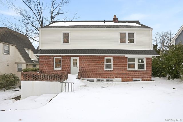 4 Pine Brook Drive, Larchmont, NY 10538