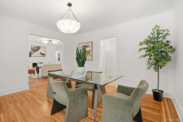 4 Pine Brook Drive, Larchmont, NY 10538